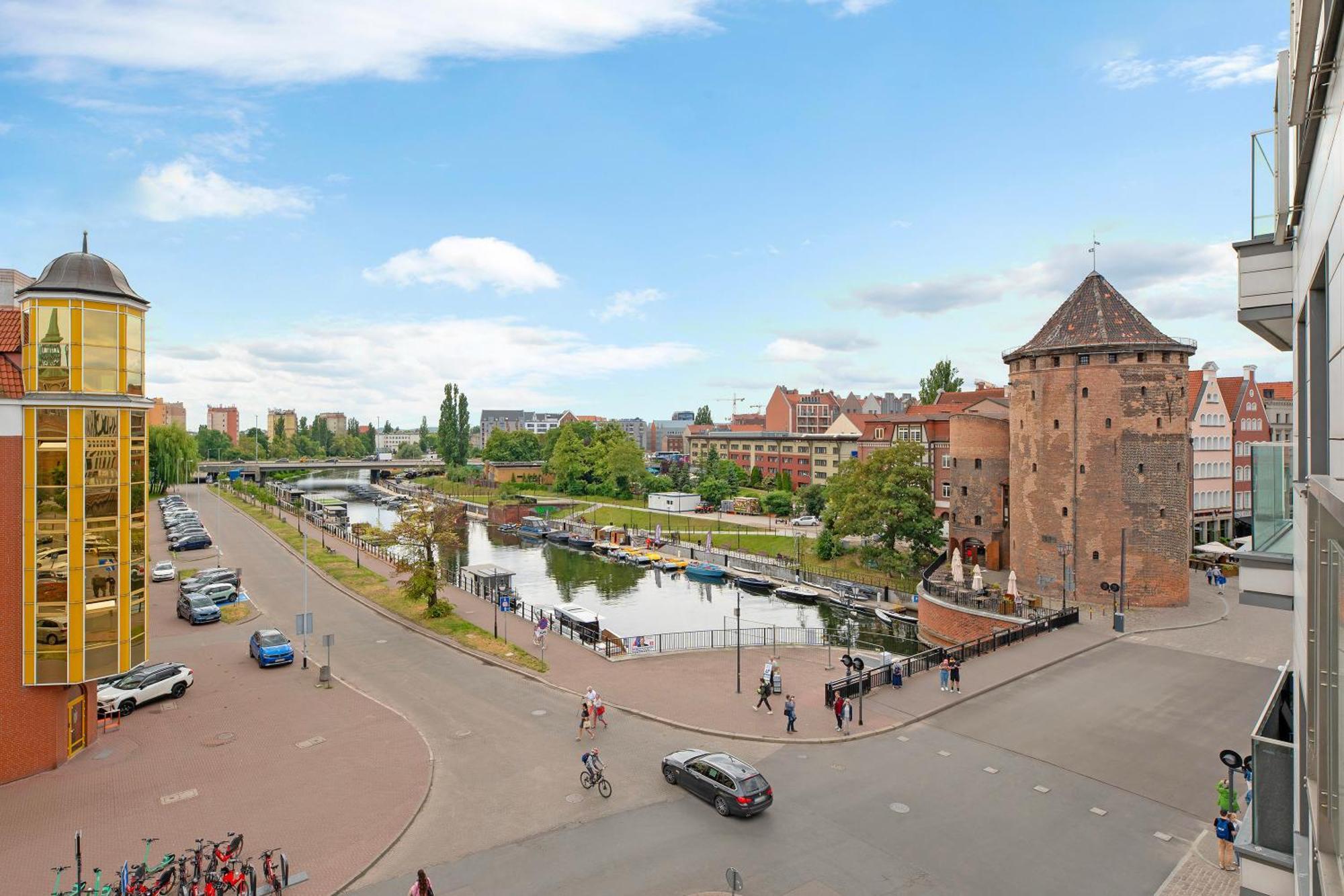 Waterlane Riverside Spa, Pool & Gym By Downtown Apartments Gdansk Ruang foto