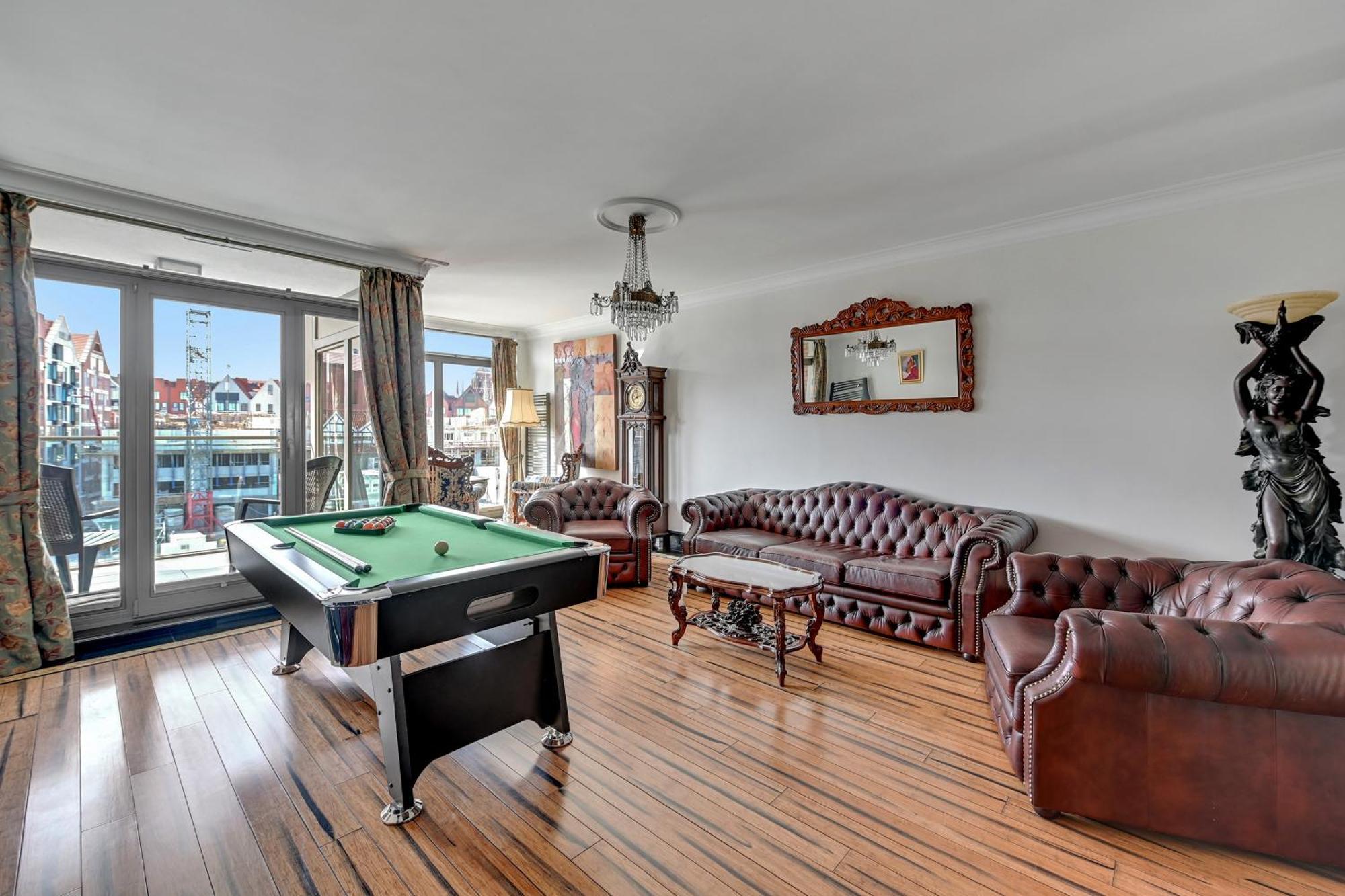 Waterlane Riverside Spa, Pool & Gym By Downtown Apartments Gdansk Bagian luar foto