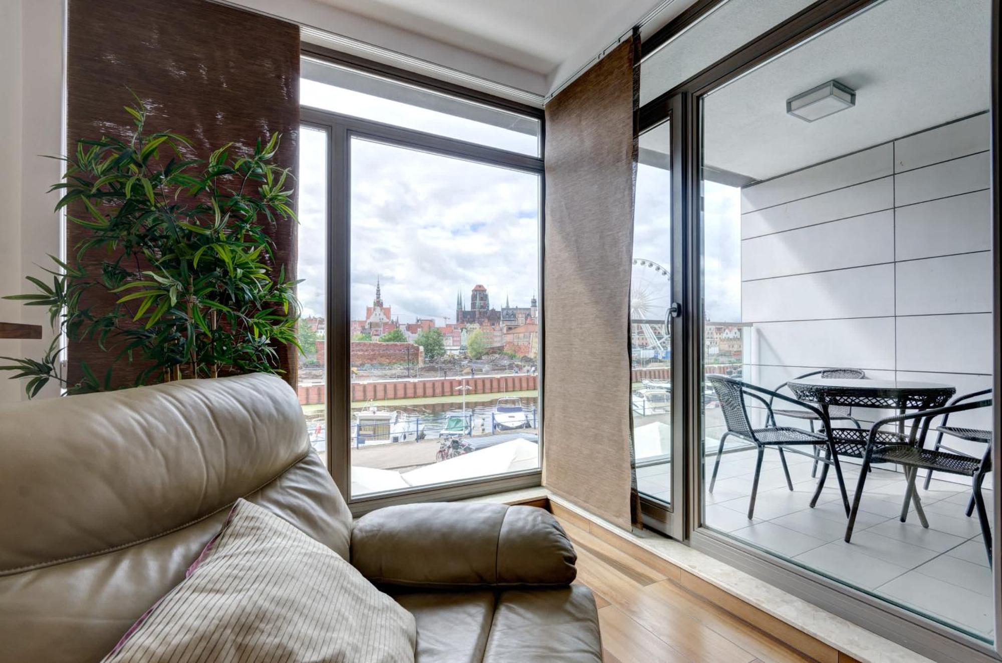 Waterlane Riverside Spa, Pool & Gym By Downtown Apartments Gdansk Ruang foto